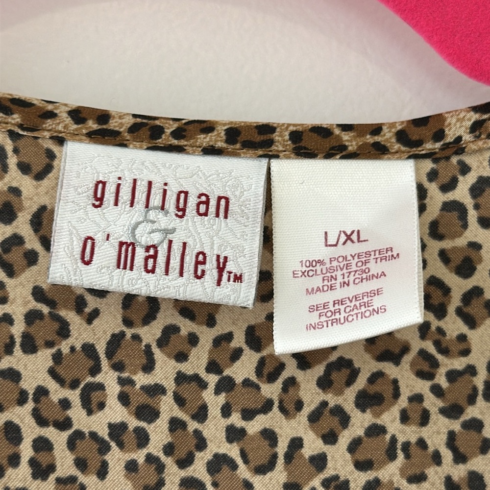 Chic Leopard Lightweight Robe - Picture 2 of 3
